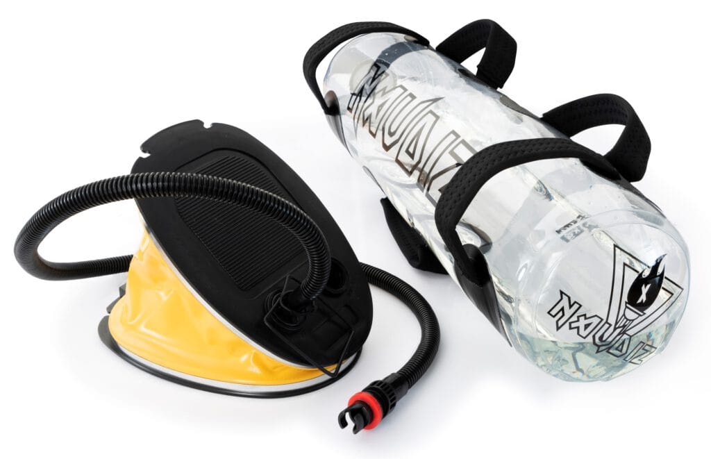 Naudiz Aqua Powerbag met bijgeleverde pomp